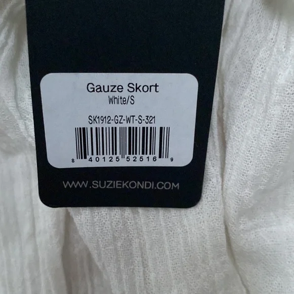 Suzie Kondi gauze skort - Picture 8 of 10
